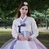 Telegram profile photo for Саша 사샤 про Корею и язык🇰🇷