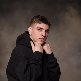 Telegram profile photo for Матвей Озёрный | Дизайнер
