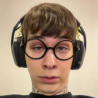 Telegram profile photo for GLONG 🤓 ГЛОНГ