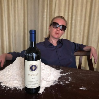 Telegram profile photo for Этикетка в юбке