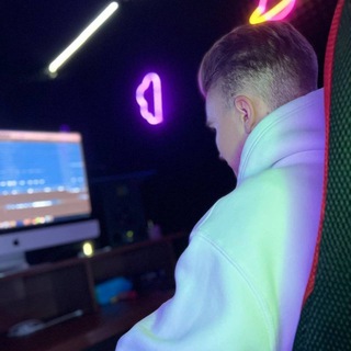 Telegram profile photo for DaVinci_Music🫠