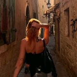 Telegram profile photo for 𝗇𝗂𝗋𝖺.