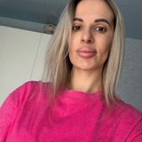 Telegram profile photo for У Юли о книгах и жизни 🧸