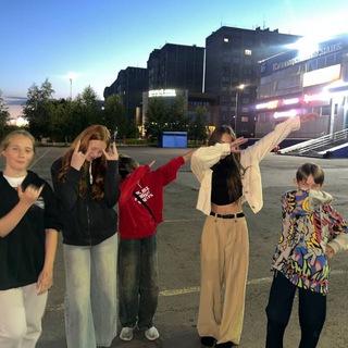 Telegram profile photo for Лёва Замятин🔥