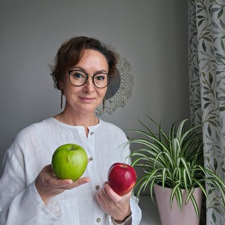 Telegram profile photo for Тома: нутрициология или булочки? 🍏