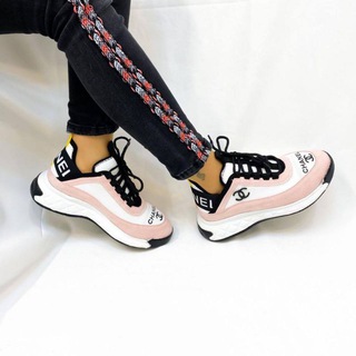 Telegram profile photo for Обувь мужская и женская 🥾👞👟👠👢👡