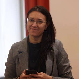 Telegram profile photo for Бревникова Ирина - молодая мамочка, депутат, юрист ⚖👩💼