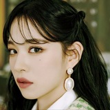 Telegram profile photo for the Girl Inside the Frame