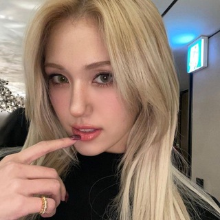 Telegram profile photo for somi