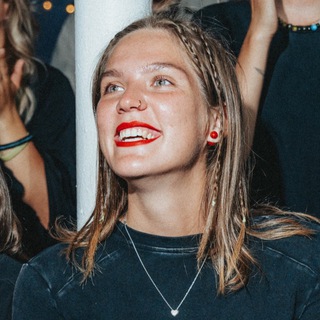 Telegram profile photo for Вещает Юляшка Рубцова