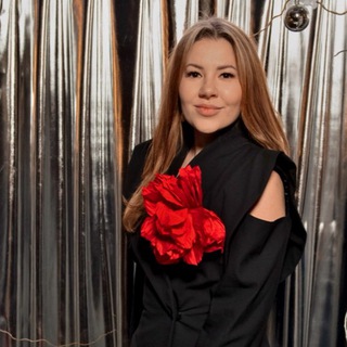 Telegram profile photo for Стилист Кузьмина| Fashion life🖤