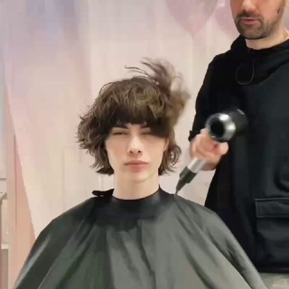 Telegram profile photo for Парикмахер в Москве Андрей Грибков ✂️