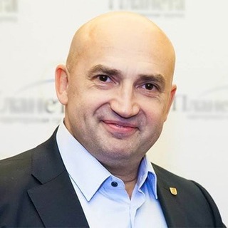 Telegram profile photo for © : Віктор Вікарчук | суспільний блог