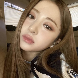 Telegram profile photo for ୨୧ Yunjin