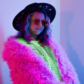 Telegram profile photo for Дневники дизайнерши-маньячки🍀TWIGGI LIGHT