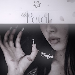 Telegram profile photo for p e t a l : 🤍