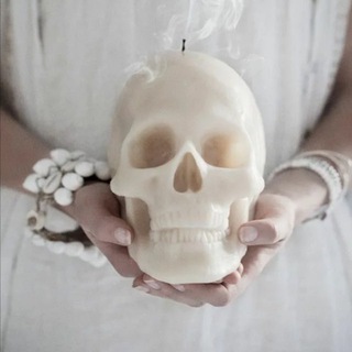 Telegram profile photo for memento mori