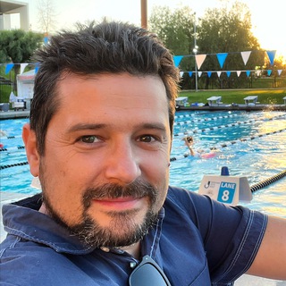 Telegram group profile photo for U4U работа и легализация по шагам в США Лос Анджелес Chat