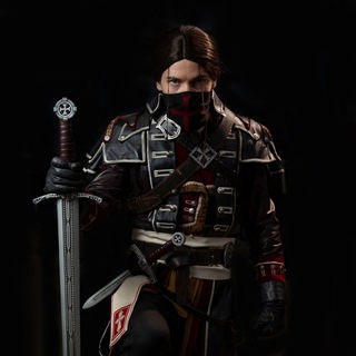 Telegram profile photo for FaN_7_Ezio/Косплеи по вселенной Assassin’s Creed