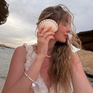 Telegram profile photo for целую, пока