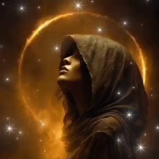 Telegram profile photo for Juliana Tarot 🤍 Таро, нумерология и магия огня 🔥 Выход из лабиринта 🗝️