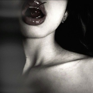 Telegram profile photo for ๐ค โโฝโ โHOT MOMMYโ a sexy woman who is smart as well as beautiful and charming