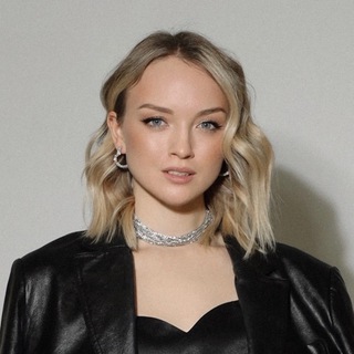 Telegram profile photo for Мысли Стилиста — блог Оли Романовой