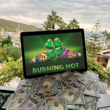 Telegram profile photo for Слот Burning Hot - играть на деньги | Промокод AVILUC501