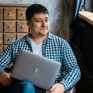 Telegram profile photo for Старая школа интернет-маркетинга. Заметки от Азамата Ушанова.
