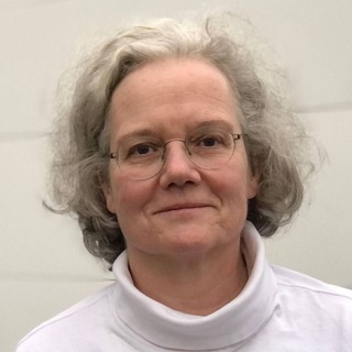 Telegram profile photo for Ruth Gadé - Zwischen Freispruch und Insolvenz