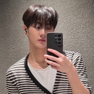 Telegram profile photo for Jungwon