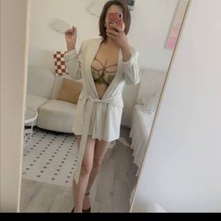 Telegram profile photo for 深圳南山巨乳E少妇~个人(如果在忙就没回信息)