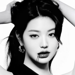 Telegram profile photo for 𝙆׳ 𝘽𝙪𝙯𝙯 🐝