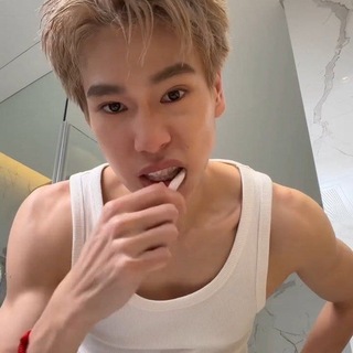 Telegram profile photo for 𝗍𝗁𝖾 𝖿𝗈𝗑 𝖺𝗋𝖼𝗁𝗂𝗏𝖾