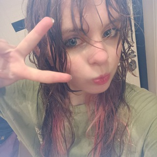 Telegram profile photo for °|вика куина|°️🤏