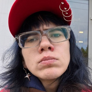 Telegram profile photo for Алёна Гуманоид