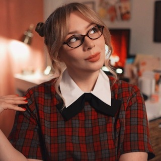 Telegram profile photo for Юля Яковлева🦁