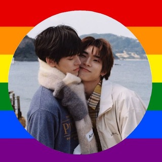 Telegram profile photo for golden retriever for my black cat || teeteepor