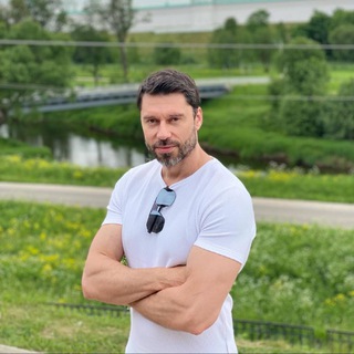 Telegram profile photo for Aleksander Invest
