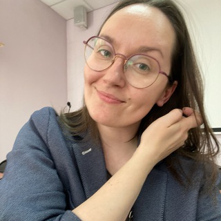 Telegram profile photo for «И чё?» 🙋🏻♀️смыслы и выступления