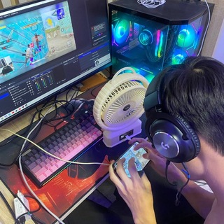 Telegram profile photo for CLUTCH