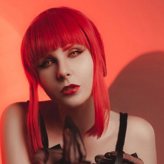 Telegram profile photo for 🌹Мрачная тетя🌹