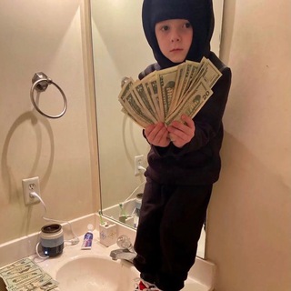 Telegram profile photo for vetements
