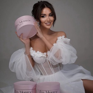 Telegram profile photo for Miss Monroe 🎀