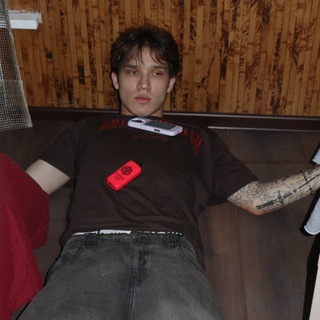 Telegram profile photo for марик говорит о себе: