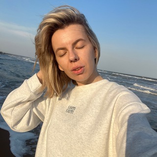 Telegram profile photo for Яна вещает про путь к себе🙏🏻