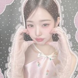 Telegram profile photo for strawberry’s diary