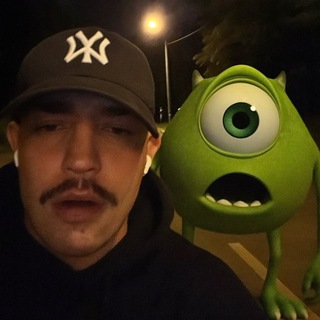 Telegram profile photo for ТУТ БРЮТ🧟