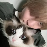 Telegram profile photo for 🔒Yang-Yang