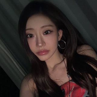 Telegram profile photo for Julie Han
